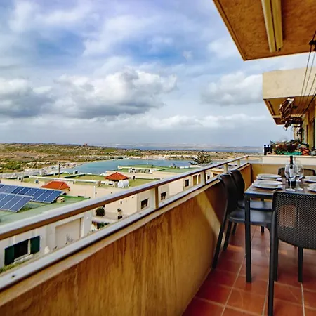 Belvedere - Cozy 2bed Seaview By Homely דירה