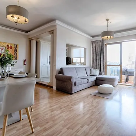 Belvedere - Cozy 2bed Seaview By Homely דירה מליאהה