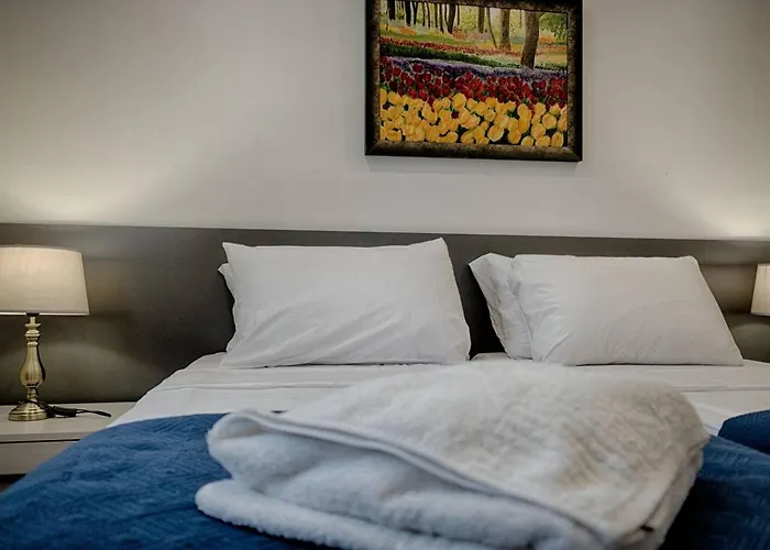 Belvedere - Cozy 2bed Seaview By Homely