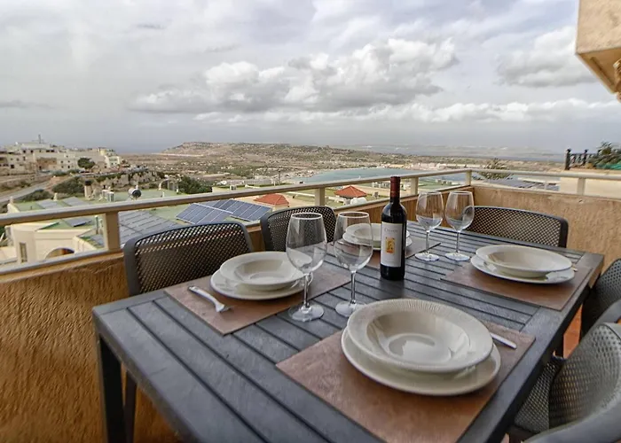 Belvedere - Cozy 2bed Seaview By Homely